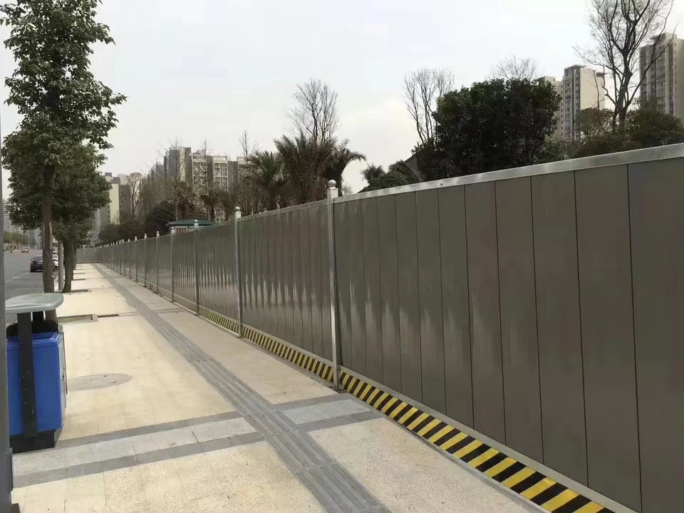 昆明彩鋼圍擋